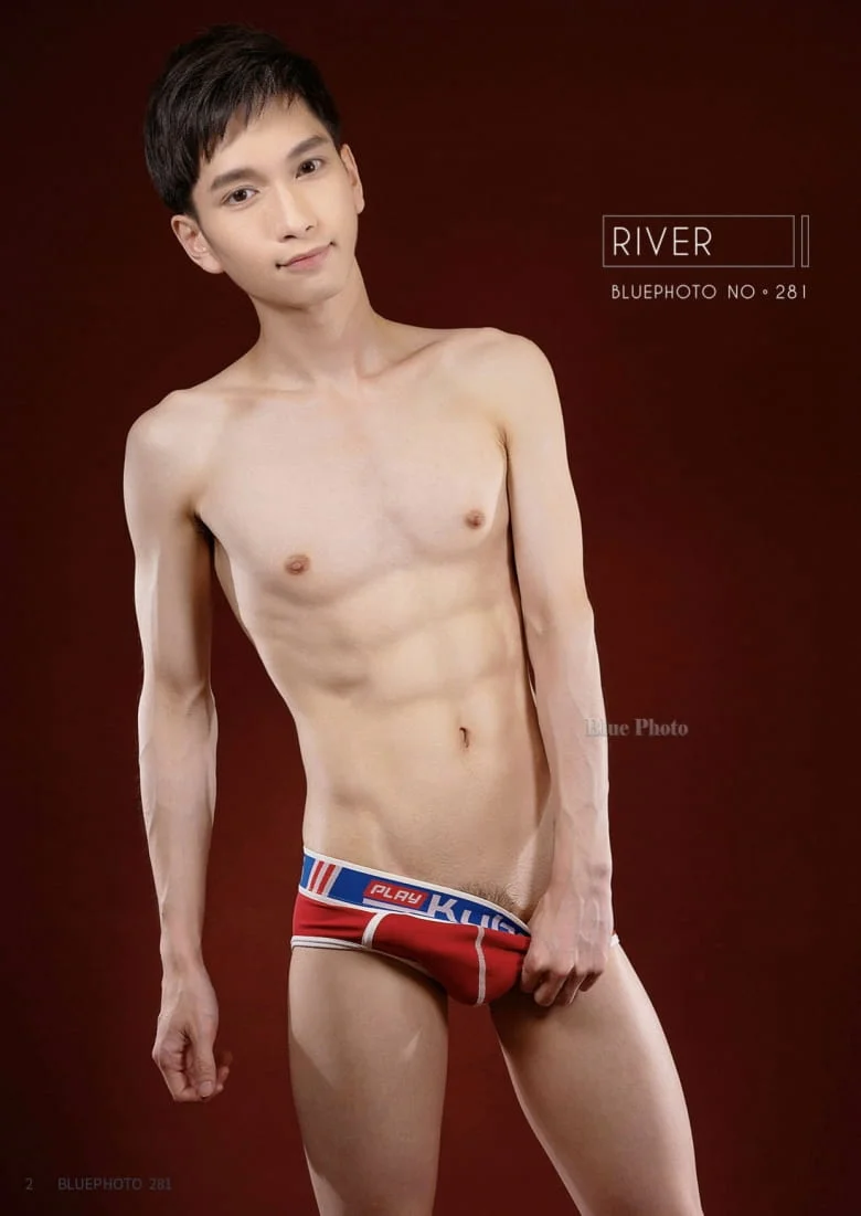 BLUEPHOTO 蓝摄 NO.281 奶油系男孩-RIVER | 写真+视频