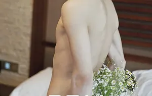 ELEGANT MAN NO.02 质感嫩男-子仪 | 全见喷发版+视频