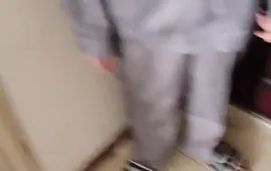 小明勾引维修师傅 | 视频