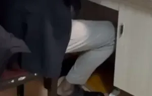 SEANKK剧情：威胁勾引表舅+勾引某团小哥 | 视频