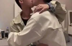 精瘦帅哥无T内身寸 | 视频