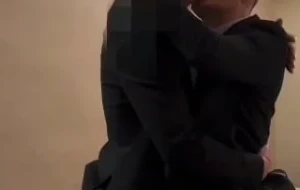 剑无虚发与正装同事初体验 | 视频